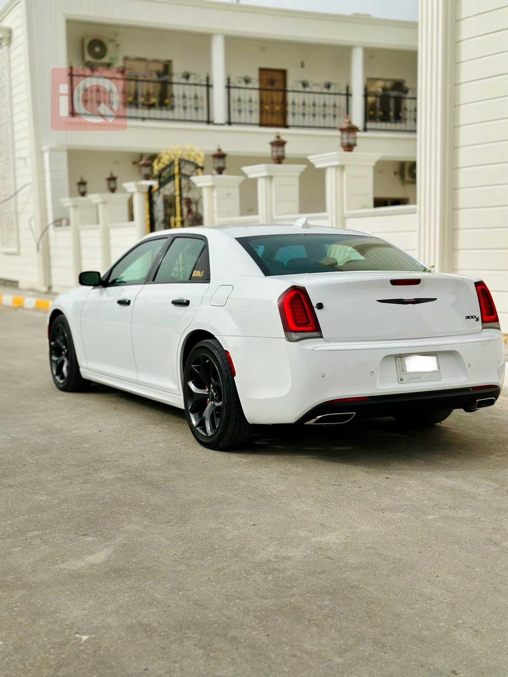 Chrysler 300